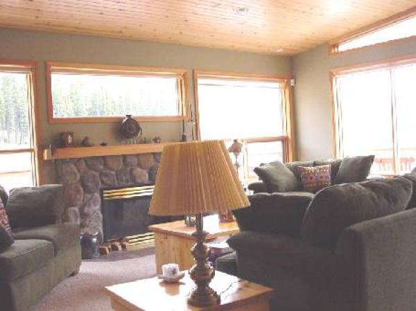 Sun Peaks, British Columbia, Vacation Rental Chalet