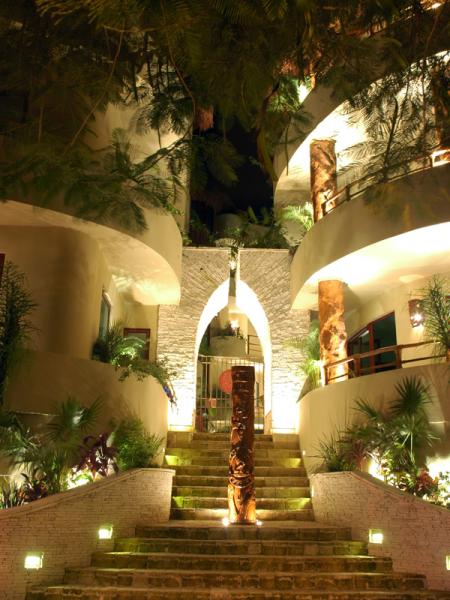 mayan arch entrance