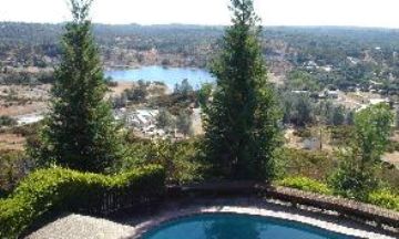 Placerville, California, Vacation Rental Cabin
