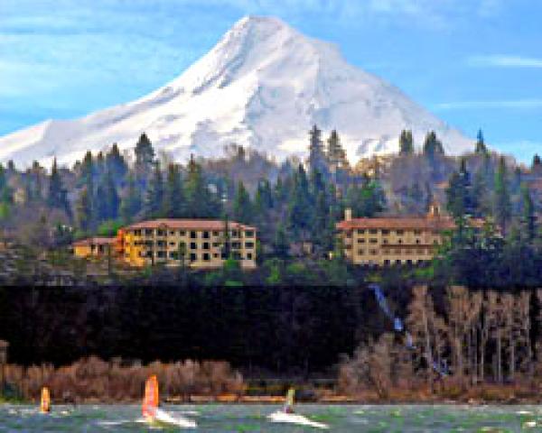 Columbia Cliff Villas View from Riverside