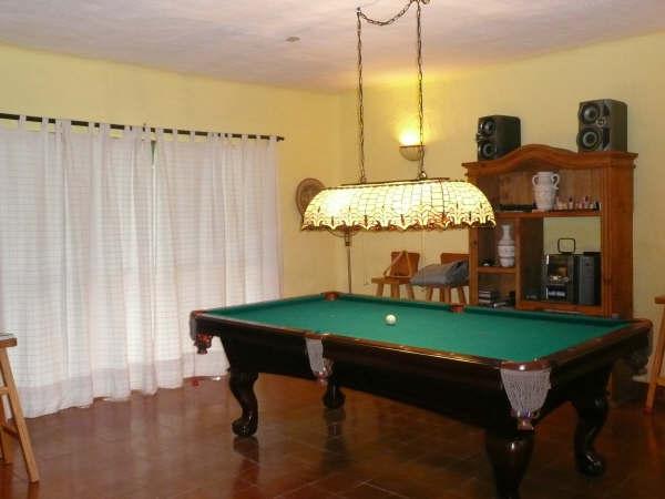 pool table
