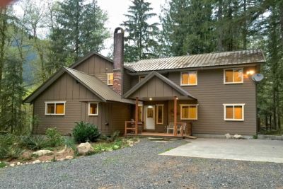 Glacier, Washington, Vacation Rental Cabin