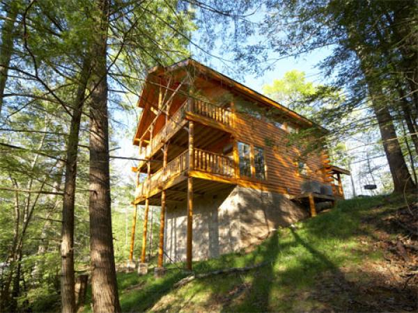 Secret Romance Cabin