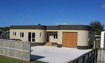 Buffalo Beach, Whitianga, Vacation Rental House