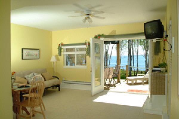 Garden Apartment Suite