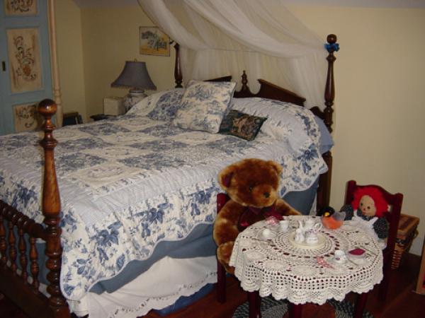 Bye Gone Days Bedroom