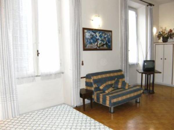 Sitting Area