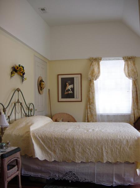 Sunflower Country Bedroom