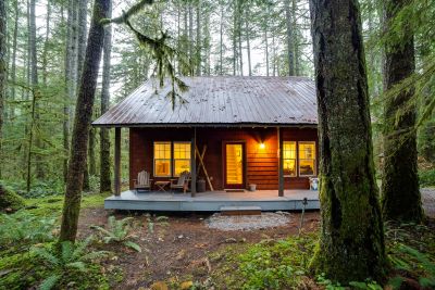 Glacier, Washington, Vacation Rental Cabin