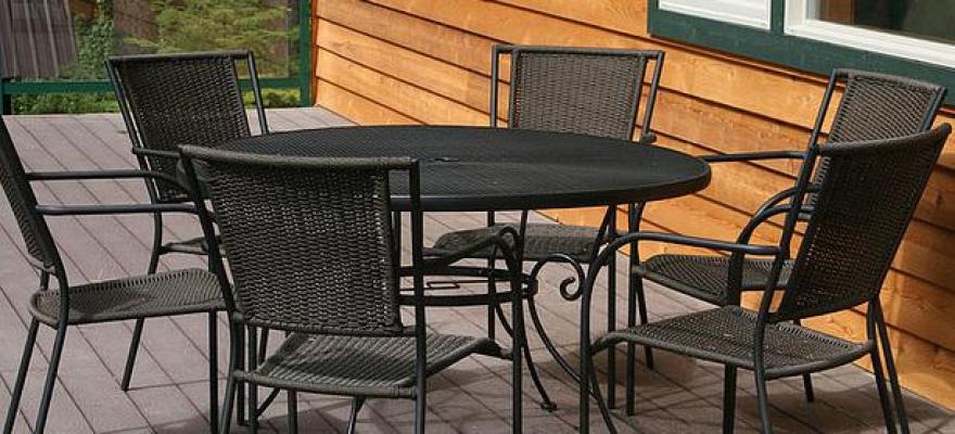 Sitting Area on Deck