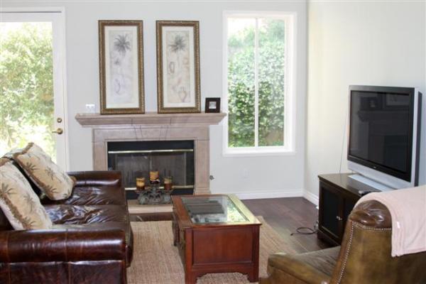 Living with Entertainment Area