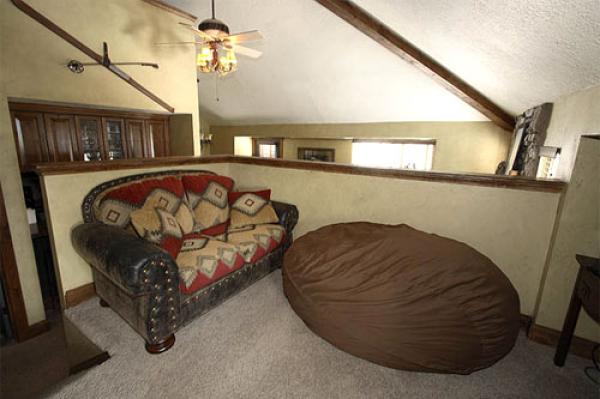 Middle Loft