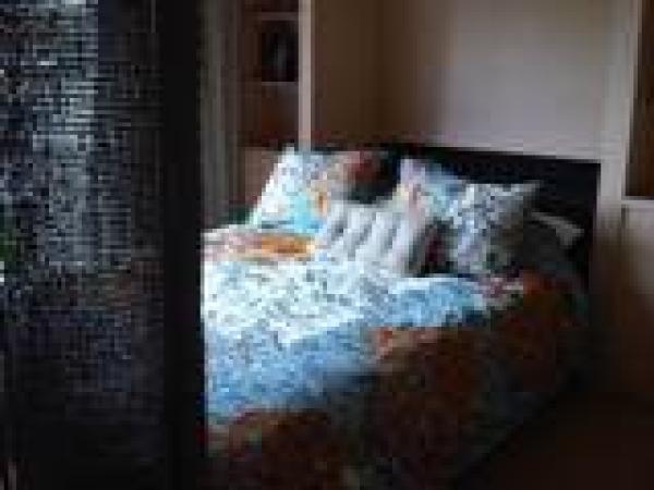 Double Bed Studio