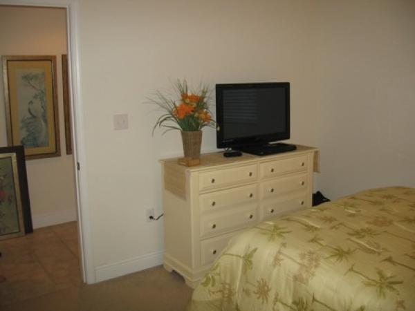 3rd Bedroom LCD TV/DVD