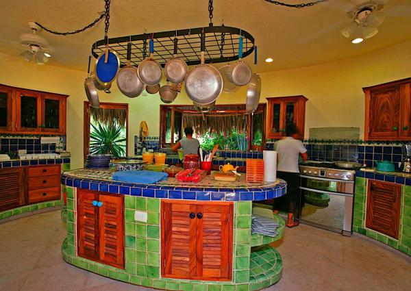 Huge kitchen