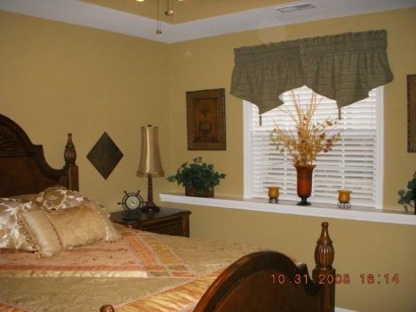 Queen size Master Bedroom Suite