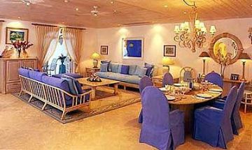 Paynes Bay, St. James , Vacation Rental Condo