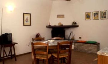 Bovara di Trevi, Umbria, Vacation Rental Condo