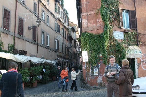 Via Garibaldi Trastevere