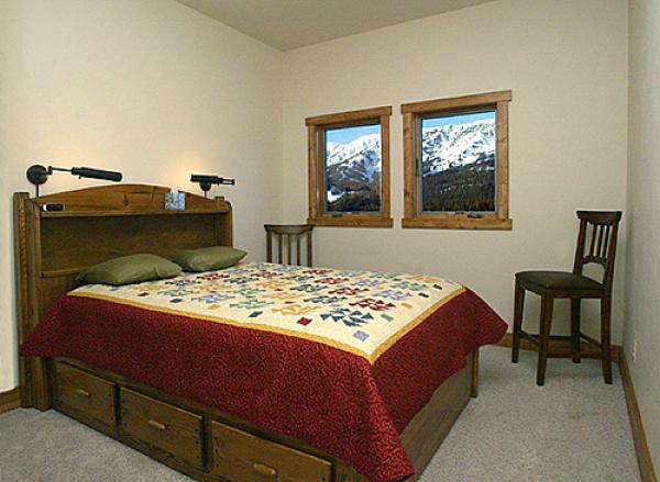 Downstairs Bedroom with Queen Bed