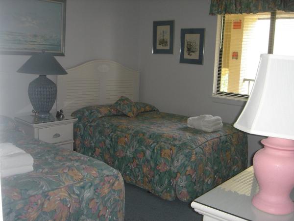 Two doubles in second bedroom