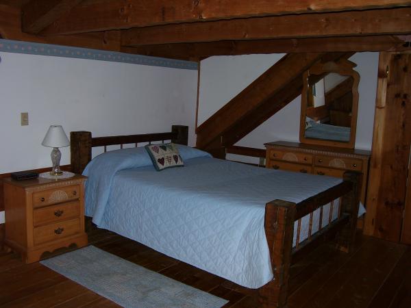Comfortable Queen Bed