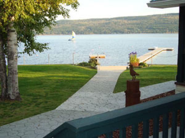 Shuswap Lake, British Columbia, Vacation Rental Cottage