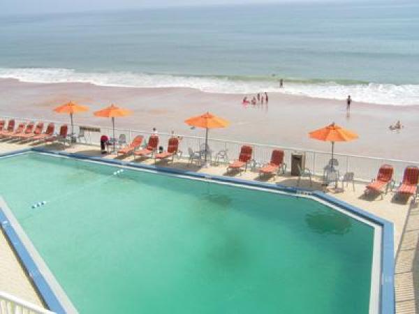 Pool  & BeachView 