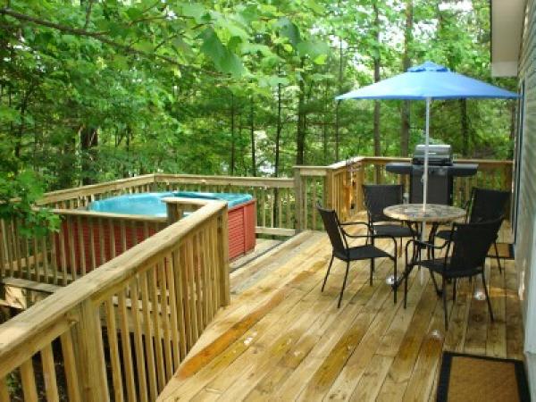 Deck with Hot Tub