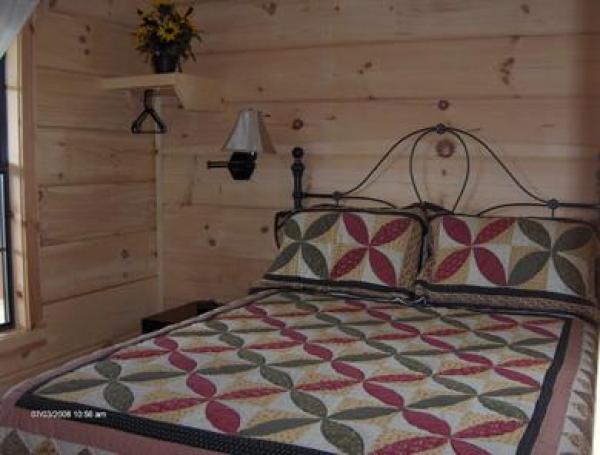 Waynesville, North Carolina, Vacation Rental Cabin