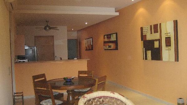 Dining and Kitchen - Table For Six, Stereo & TV 