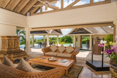 Silent Waters Villa living room