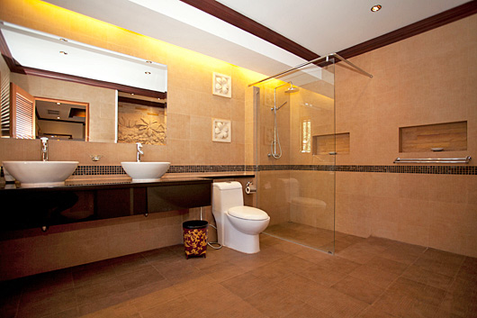 Pratumank Hill Vacation Rental Villa