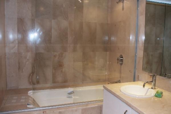 Sink and Bathtub