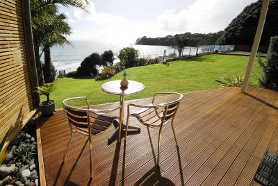 Studio Apartment deck