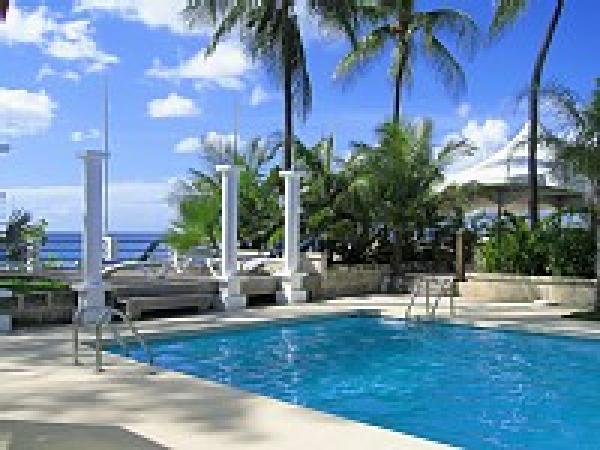 Members Beach House Holetown