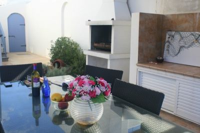 Dining area with grill