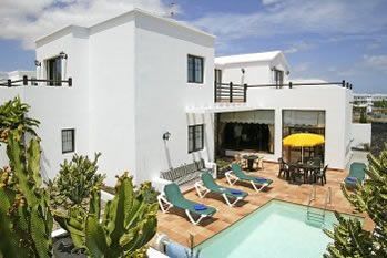 Central Costa Teguise, Lanzarote, Vacation Rental Villa