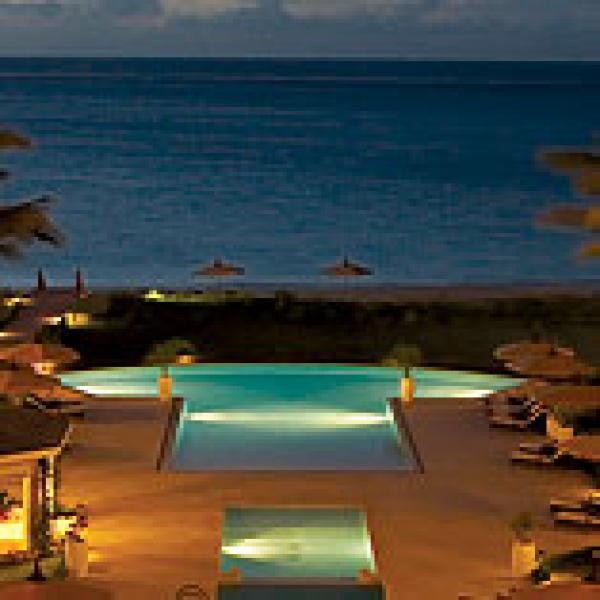 pool view from suite
