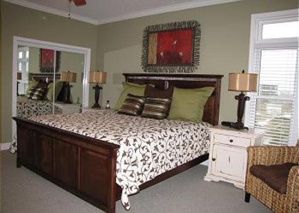 Master Bedroom with a King 