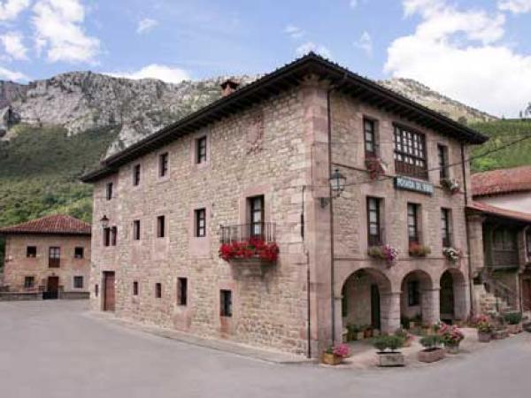 Another View of Posada de Fidel 