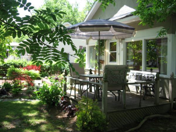 Outside Sitting Area