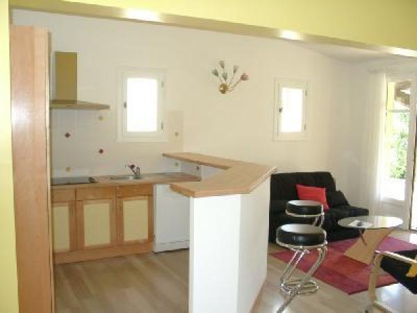 Jonquieres-Saint Vincent, Languedoc-Roussillon, Vacation Rental Villa