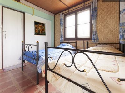 "The Barn" twin bedroom downstairs