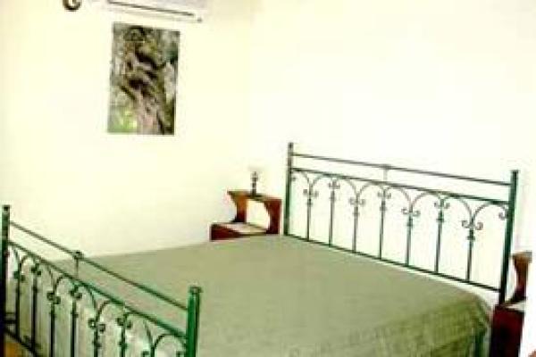 Siracusa, Sicily, Vacation Rental Farmhouse