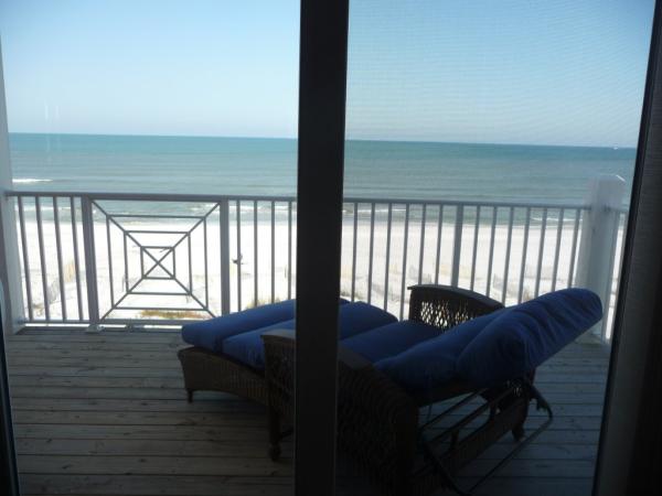 Beautiful decks and views from 4 king master bedro