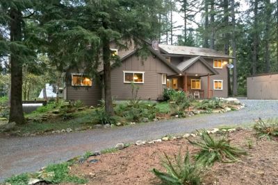 Mt Baker Lodging