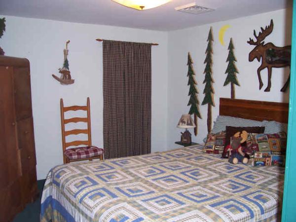 Queen Bed 