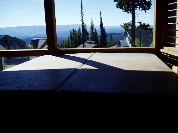 Hot Tub on Private Dect with Mountain View