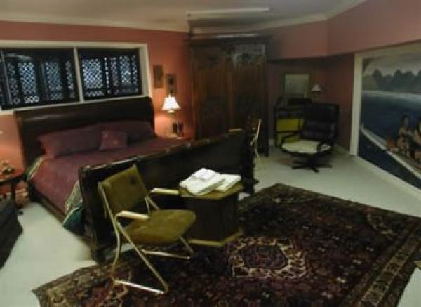 Henley Suite